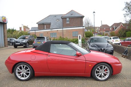 Alfa Romeo Spider V6 Lusso 13