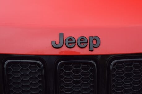 Jeep Compass 1.6 Multijet Night Eagle 7
