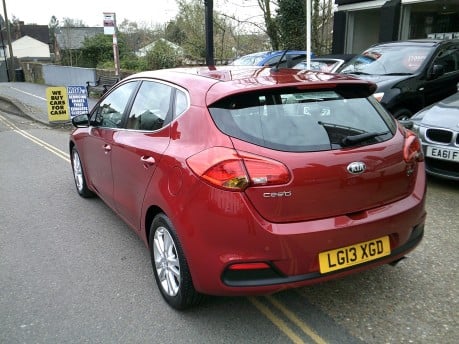 Kia Ceed CRDI 2 ONLY 50,000 MILES FROM NEW 12