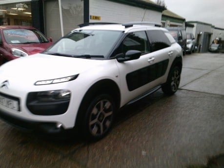 Citroen C4 Cactus PURETECH FLAIR S/S EAT6 ONLY 41,000 MILES FROM NEW 13