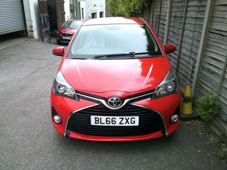 Toyota Yaris VVT-I ICON ONLY 56,000 MILES FROM NEW 5