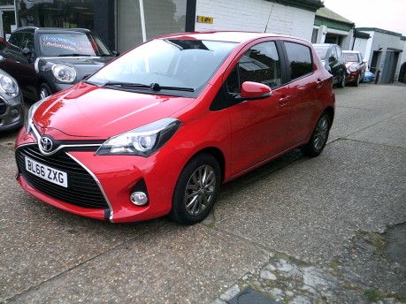 Toyota Yaris VVT-I ICON ONLY 56,000 MILES FROM NEW 11