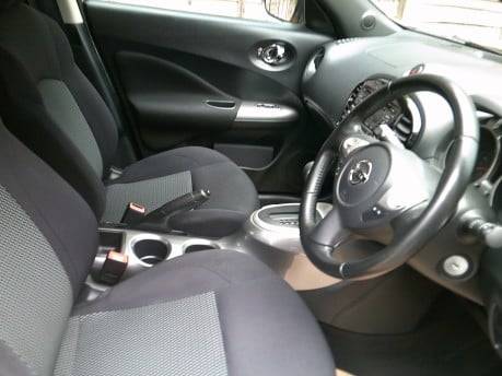 Nissan Juke ACENTA XTRONIC ONLY 24,000 MILES FROM NEW 9