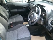 Toyota Yaris VVT-I ICON PLUS ONLY 15,000 MILES FROM NEW 7