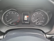 Toyota Yaris VVT-I ICON ONLY 10,000 MILES FROM NEW 9