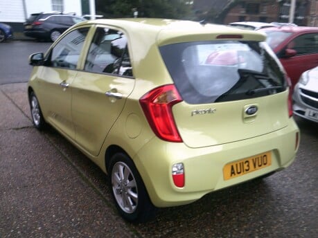 Kia Picanto 2 ONLY 13,000 MILES FROM NEW 14