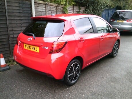 Toyota Yaris VVT-I DESIGN ONLY 43,000 MILES FROM NEW 2