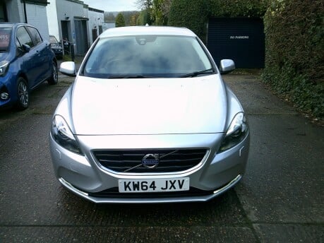 Volvo V40 D2 SE LUX ONLY 95,000 MILES FROM NEW 5