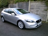 Volvo V40 D2 SE LUX ONLY 95,000 MILES FROM NEW 1