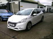 Peugeot 208 ALLURE ONLY 28,000 MILES FROM NEW 14