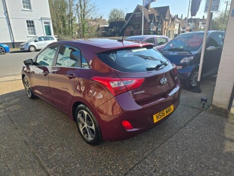 Hyundai i30 SE NAV ONLY 30,000 MILES FROM NEW 16