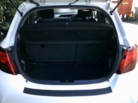 Toyota Yaris VVT-I ICON M-DRIVE S ONLY 49,000 MILES FROM NEW 7