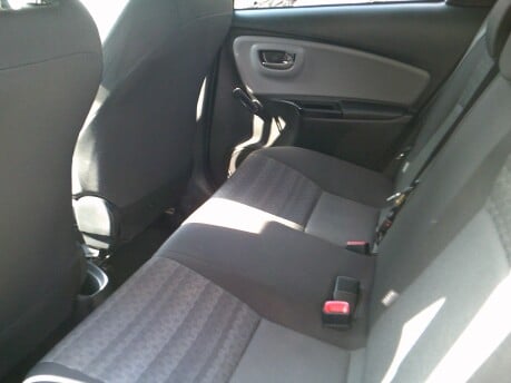 Toyota Yaris VVT-I ICON M-DRIVE S ONLY 49,000 MILES FROM NEW 14