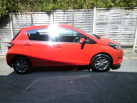 Toyota Yaris VVT-I ICON ONLY 39,000 MILES FROM NEW 4