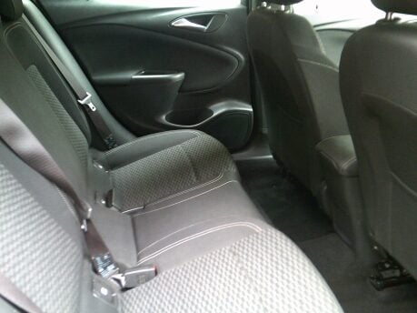 Vauxhall Astra SRI NAV CDTI ECOFLEX S/S ONLY 75,000 MILES FROM NEW 9