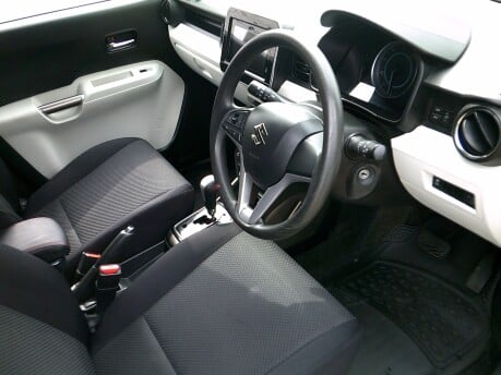 Suzuki Ignis SZ-T DUALJET ONLY 24,000 MILES FROM NEW 3