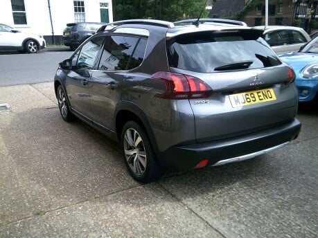 Peugeot 2008 PURETECH S/S ALLURE PREMIUM ONLY 17,000 MILES FROM NEW 17