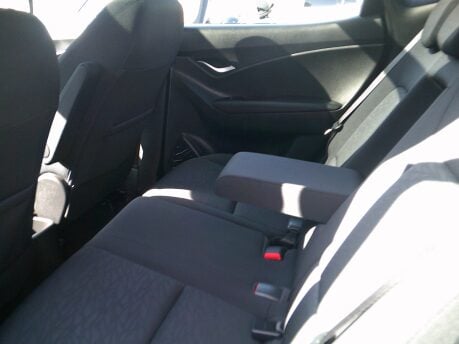 Hyundai ix20 STYLE ONLY 27,000 MILES FROM NEW 16