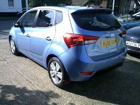 Hyundai ix20 STYLE ONLY 27,000 MILES FROM NEW 18