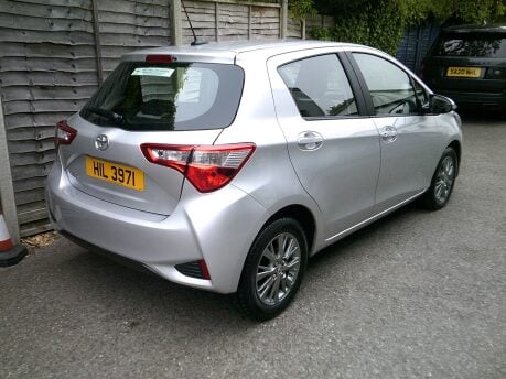 Toyota Yaris VVT-I ICON TECH ONLY 12,000 MILES FROM NEW 2