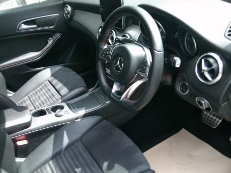 Mercedes-Benz CLA Class CLA 200 D AMG LINE ONLY 53,000 MILES FROM NEW 8