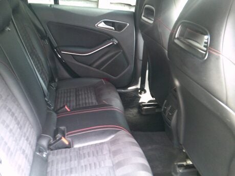 Mercedes-Benz CLA Class CLA 200 D AMG LINE ONLY 53,000 MILES FROM NEW 10