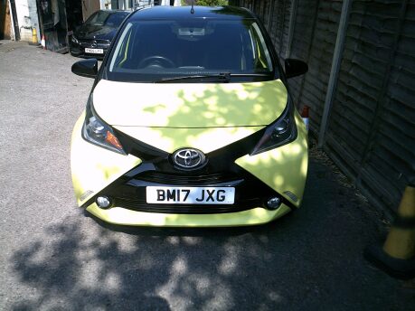 Toyota Aygo VVT-I X-CITE 2 X-SHIFT ONLY 39,000 MILES FROM NEW 5
