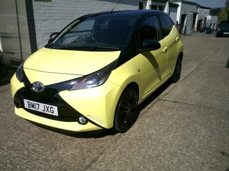 Toyota Aygo VVT-I X-CITE 2 X-SHIFT ONLY 39,000 MILES FROM NEW 13