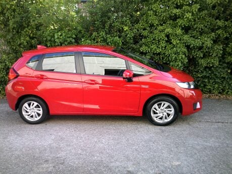 Honda Jazz I-VTEC SE NAVI ONLY 22,000 MILES FROM NEW 4