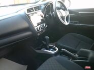 Honda Jazz I-VTEC SE NAVI ONLY 22,000 MILES FROM NEW 16