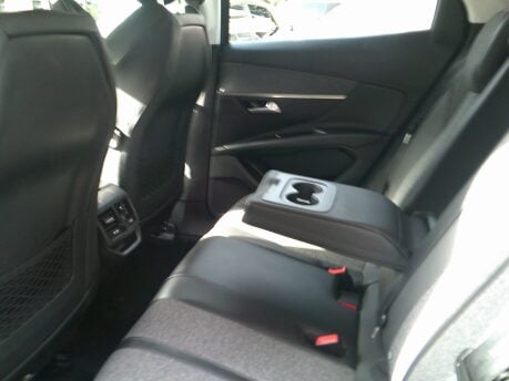 Peugeot 3008 PURETECH S/S ALLURE ONLY 35,000 MILES FROM NEW 13