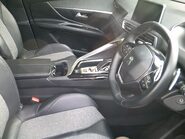 Peugeot 3008 PURETECH S/S ALLURE ONLY 35,000 MILES FROM NEW 7