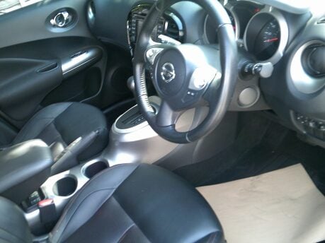Nissan Juke TEKNA FULL LEATHER TRIM 3