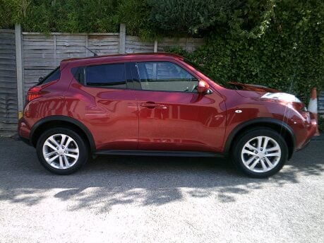 Nissan Juke TEKNA FULL LEATHER TRIM 4