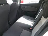 Toyota Yaris VVT-I ICON ONLY 31,000 MILES FROM NEW 15