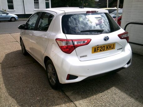 Toyota Yaris VVT-I ICON ONLY 31,000 MILES FROM NEW 16