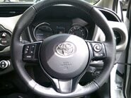 Toyota Yaris VVT-I ICON ONLY 31,000 MILES FROM NEW 17