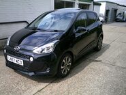 Hyundai i10 PREMIUM SE ONLY 15,000 MILES FROM NEW 15