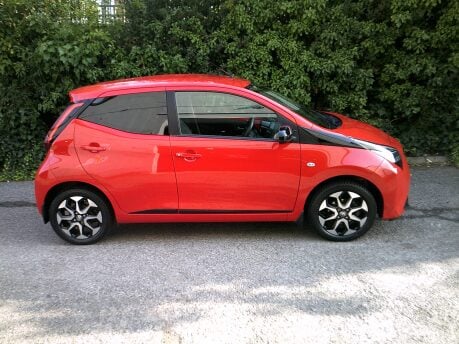 Toyota Aygo VVT-I X-TREND X-SHIFT TSS ONLY 26,000 MILES FROM NEW 4