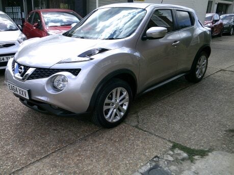 Nissan Juke ACENTA PREMIUM XTRONIC ONLY 35,000 MILES FROM NEW 11