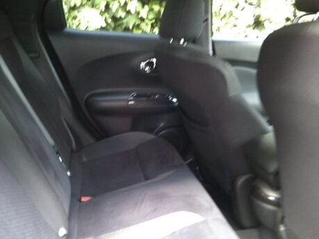 Nissan Juke ACENTA PREMIUM XTRONIC ONLY 35,000 MILES FROM NEW 9