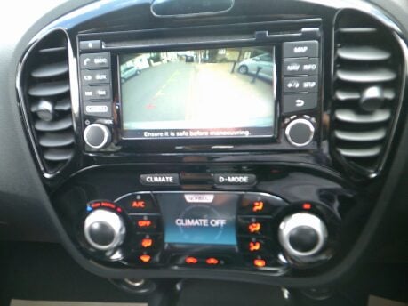 Nissan Juke ACENTA PREMIUM XTRONIC ONLY 35,000 MILES FROM NEW 16