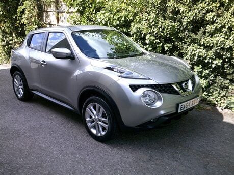 Nissan Juke ACENTA PREMIUM XTRONIC ONLY 35,000 MILES FROM NEW