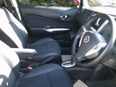Nissan Note TEKNA DIG-S ONLY 35,000 MILES FROM NEW 9