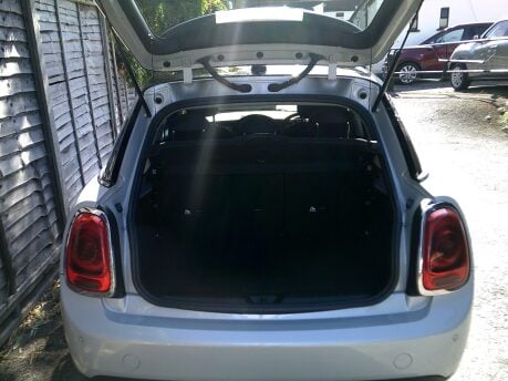 Mini Hatch COOPER ONLY 45,000 MILES FROM NEW 7