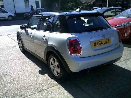 Mini Hatch COOPER ONLY 45,000 MILES FROM NEW 16