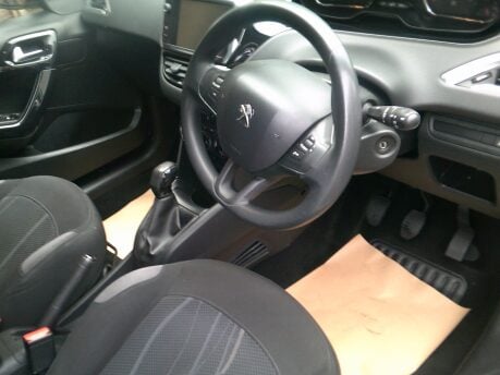 Peugeot 208 ACTIVE ONLY 74,000 MILES FROM NEW 3