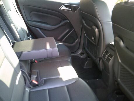 Mercedes-Benz B Class B 180 SPORT EXECUTIVE ONLY 32,000 MILES FROM NEW 16