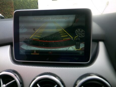 Mercedes-Benz B Class B 180 SPORT EXECUTIVE ONLY 32,000 MILES FROM NEW 18
