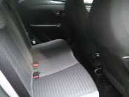 Toyota Aygo VVT-I X-PLAY ONLY 26,000 MILES FROM NEW 9